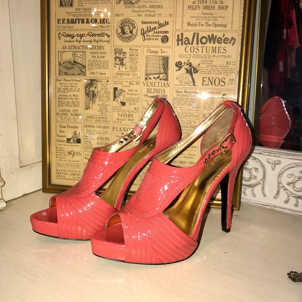 Report Signature Coral Panama Heels